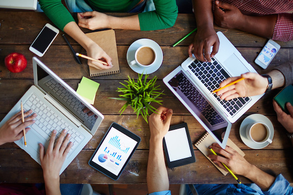 Discussion with laptops PPC ads